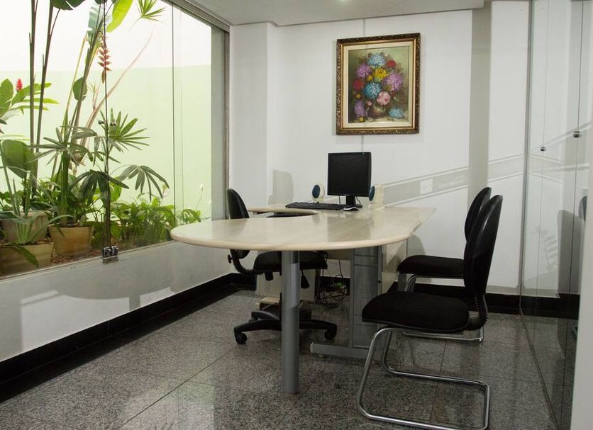 Business centre Photo