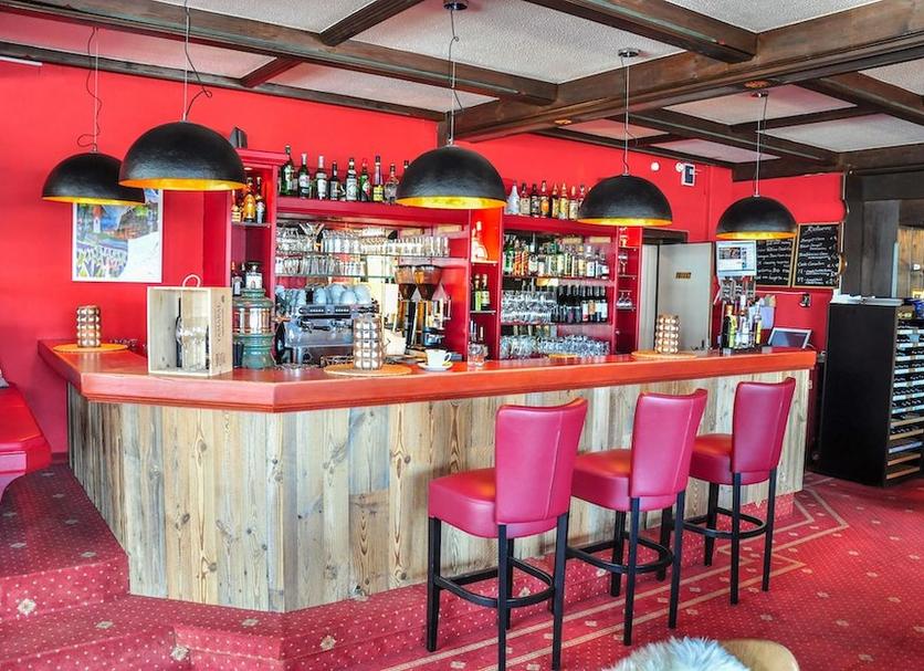 Bar Photo