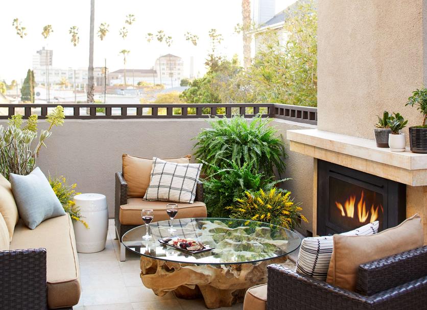 Balcony Photo