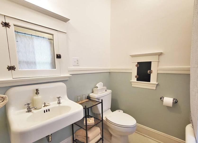 Bathroom Photo