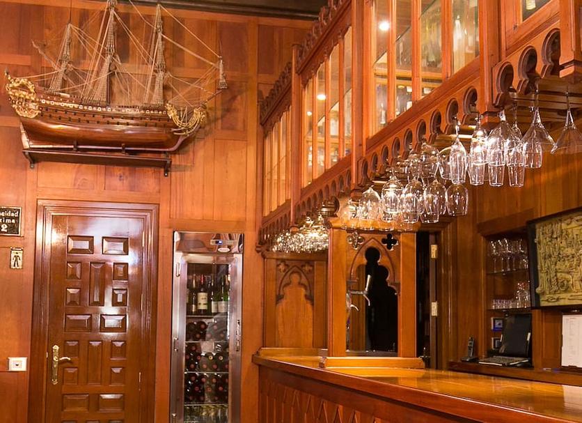 Bar Photo
