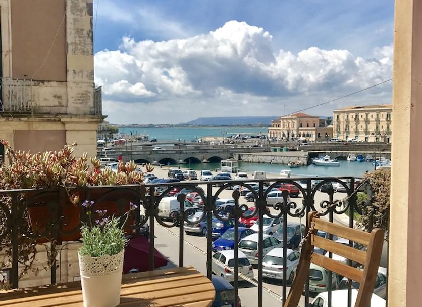 Balcony Photo