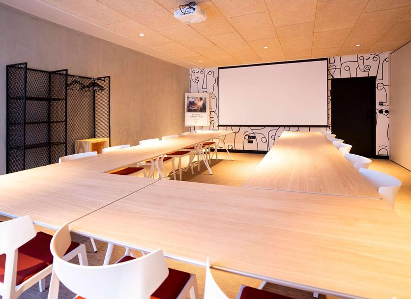 Conference room Photo