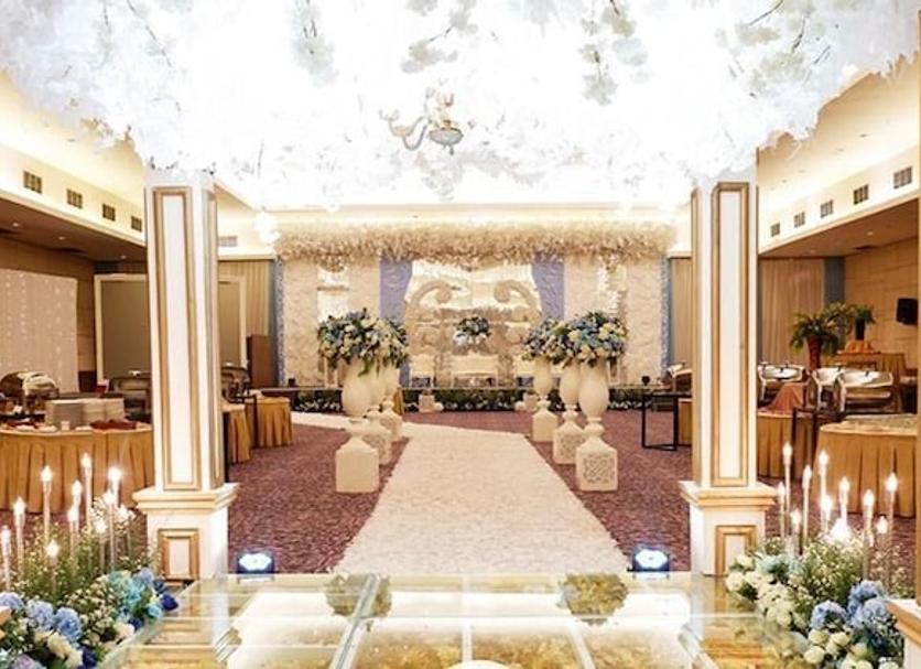 Banquet hall Photo