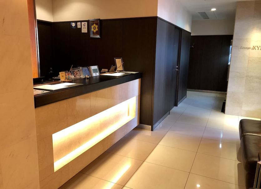 Front desk Photo