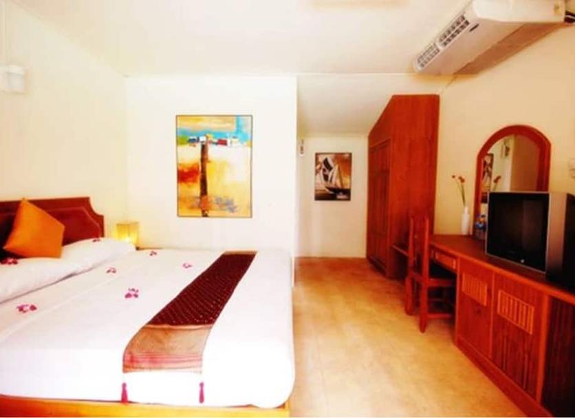 Bedroom Photo