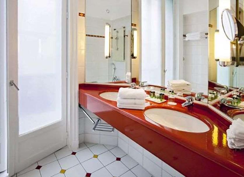 Bathroom Photo