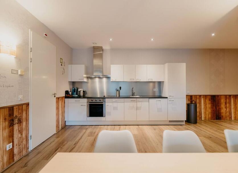 Kitchen Photo