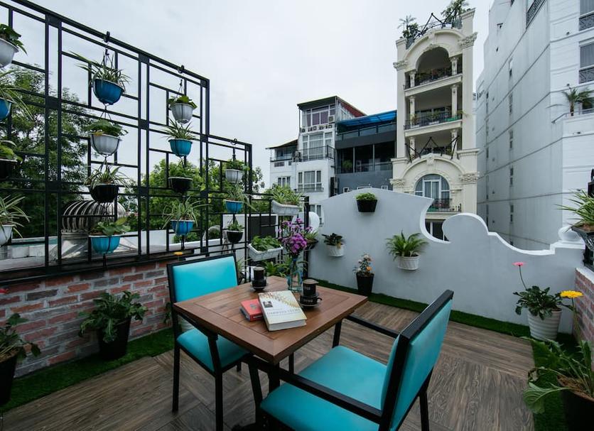 Balcony Photo