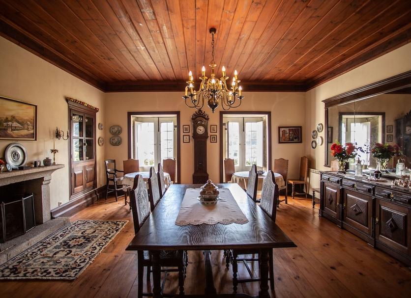 Dining room Photo