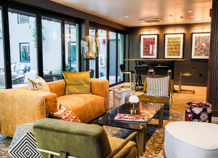 Lounge Photo