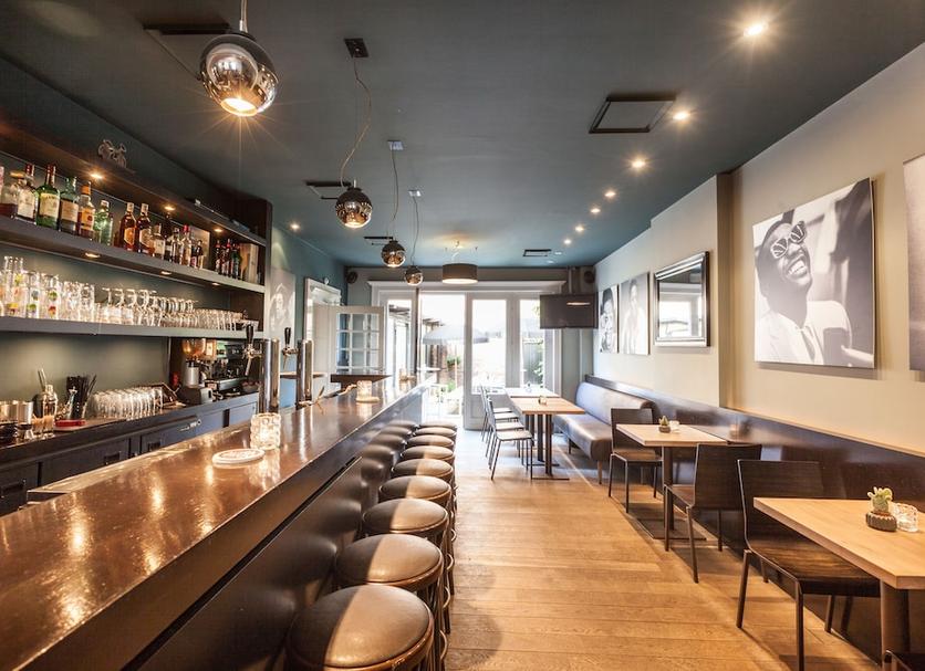 Bar Photo