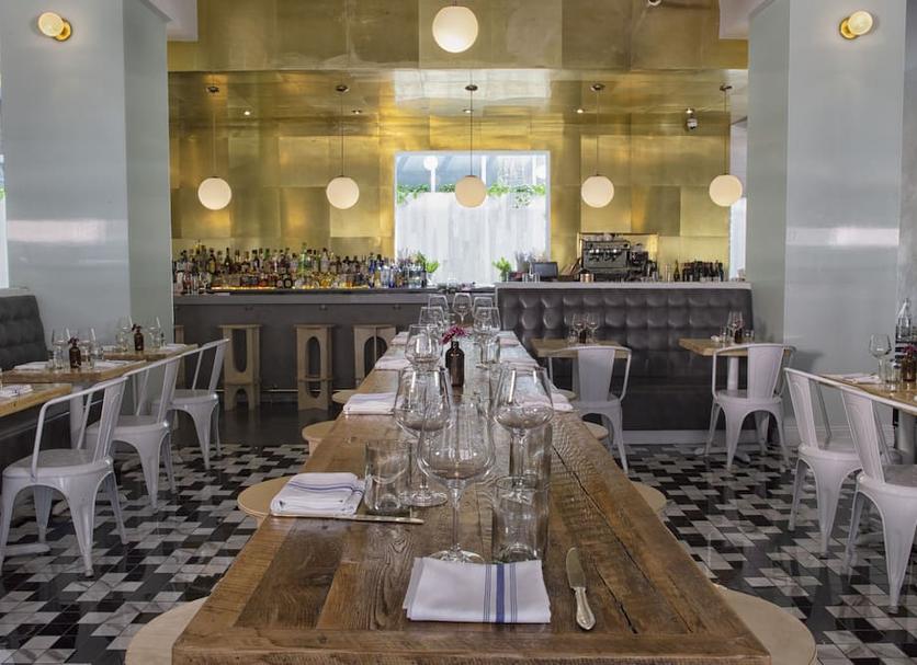 Restaurant Photo