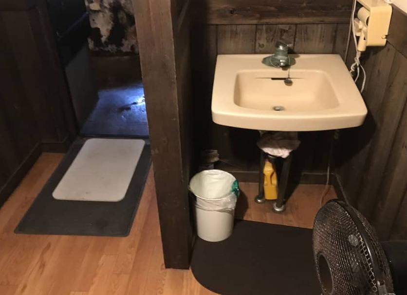 Bathroom Photo