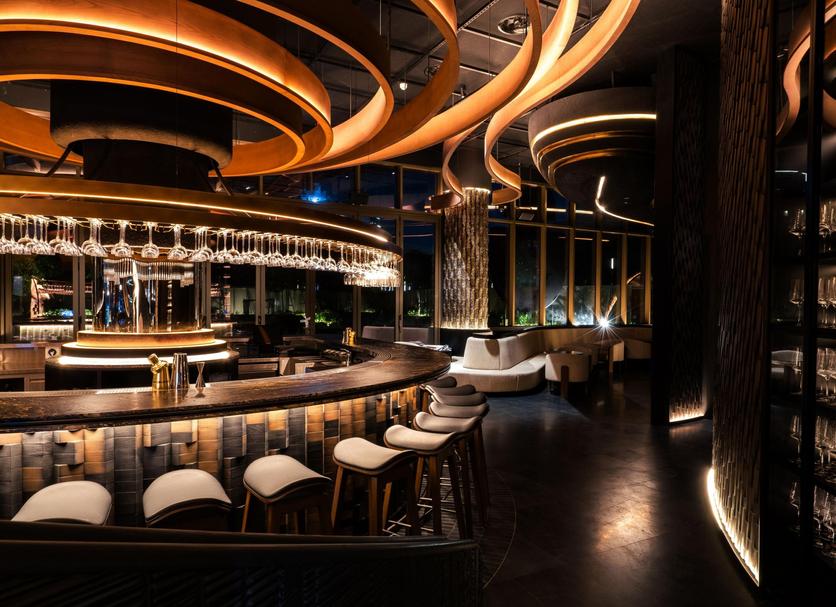 Bar Photo