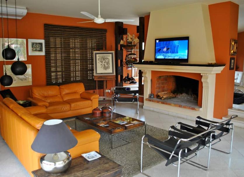 Lounge Photo