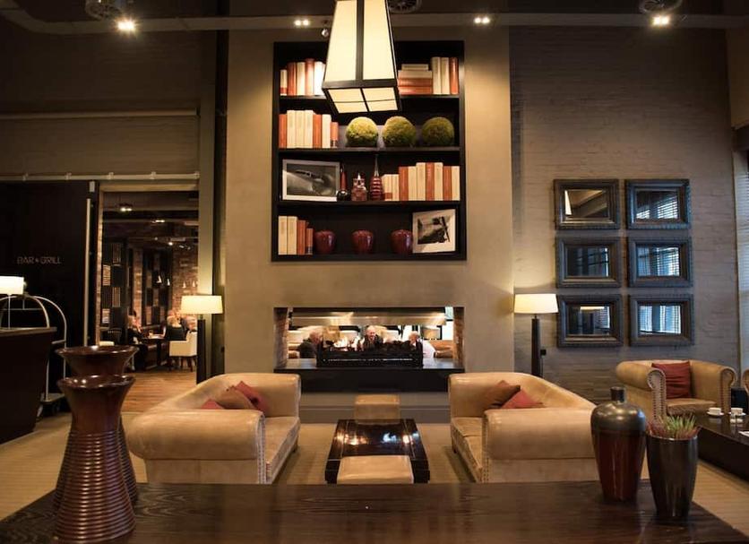 Lounge Photo