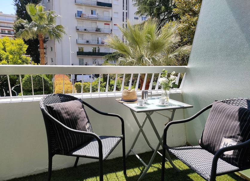 Balcony Photo