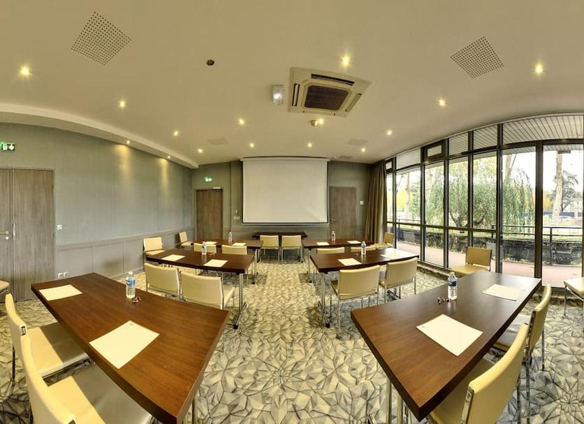 Conference room Photo
