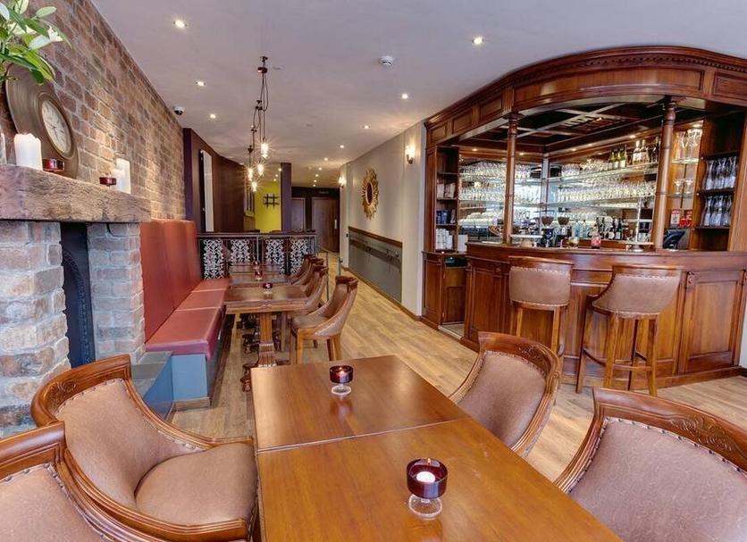 Bar Photo