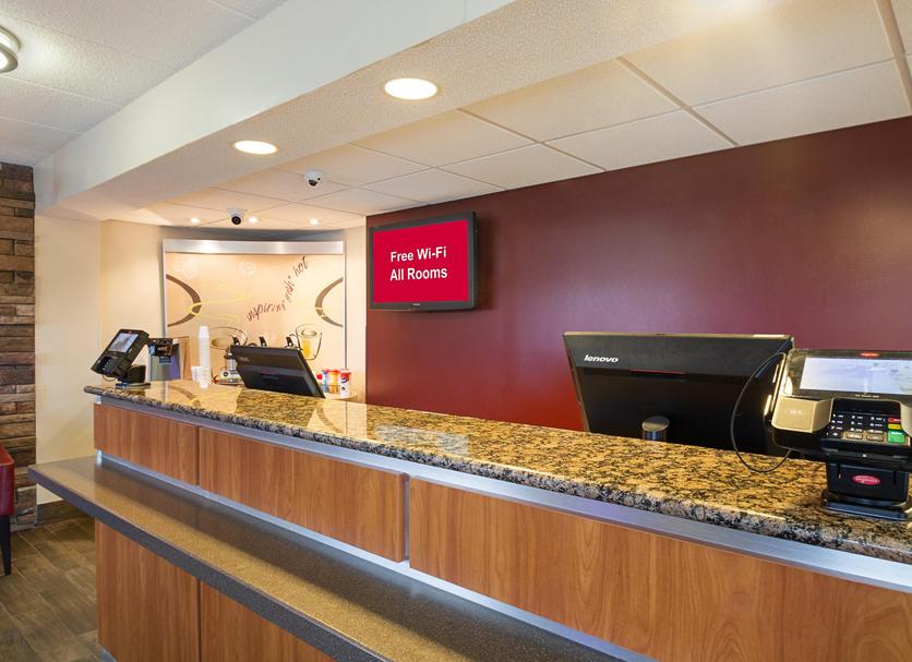 Front desk Photo