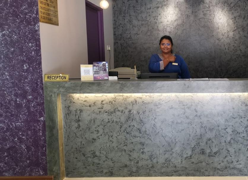 Front desk Photo