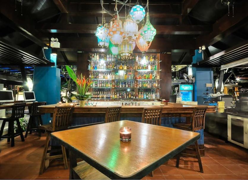 Bar Photo