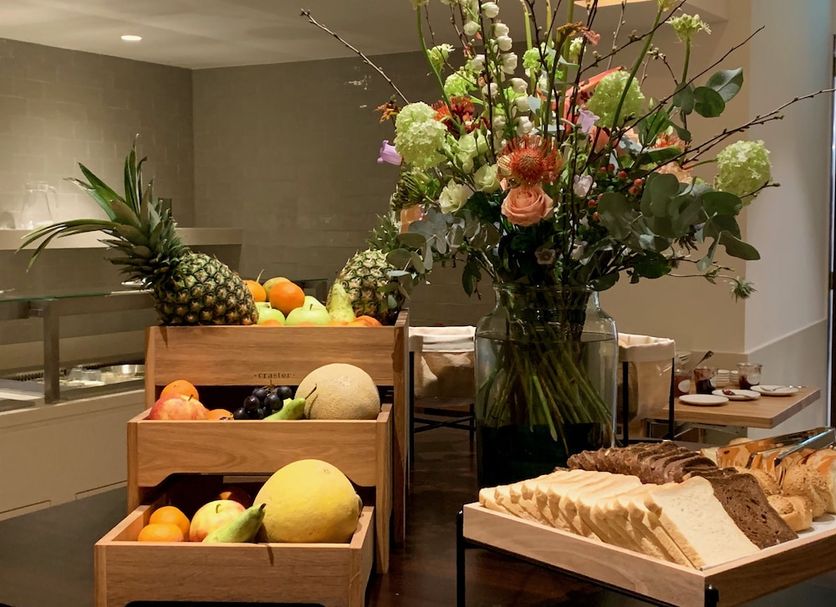 Buffet Photo