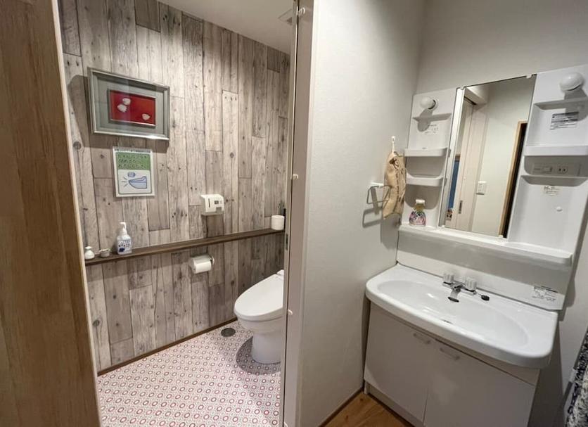 Bathroom Photo