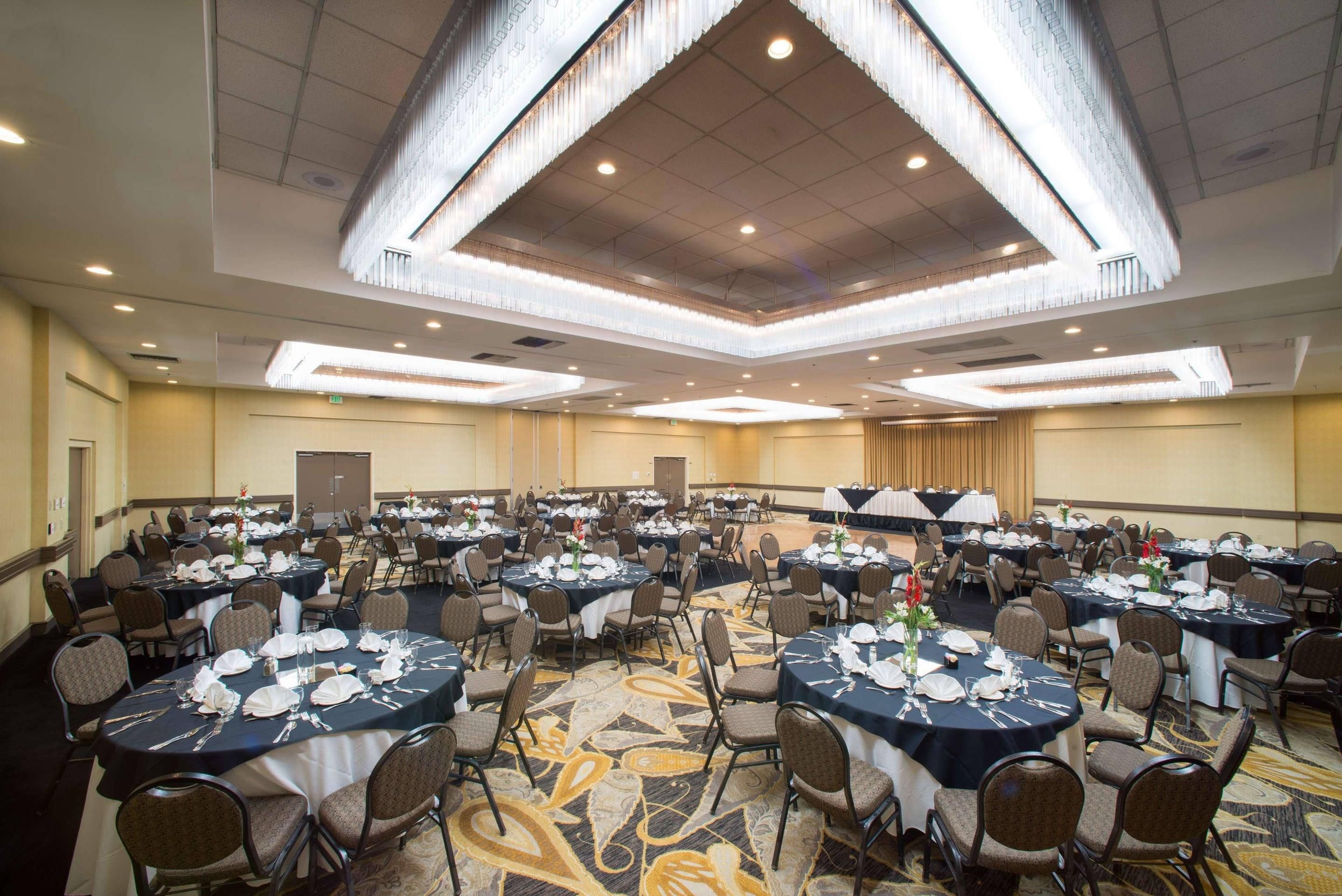 Banquet hall
