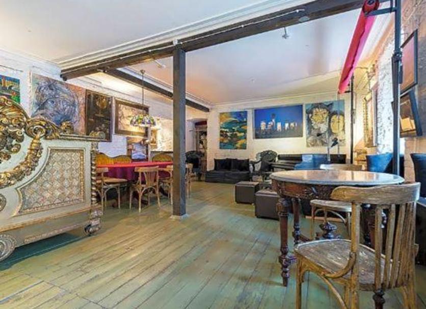 Dining room Photo