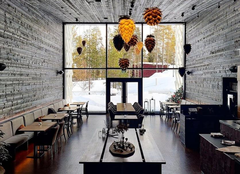 Restaurant Photo
