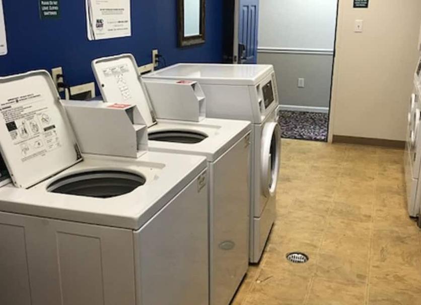Laundry facility Photo