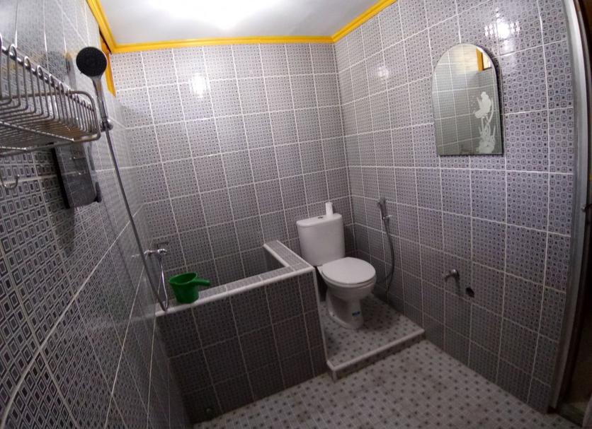 Bathroom Photo