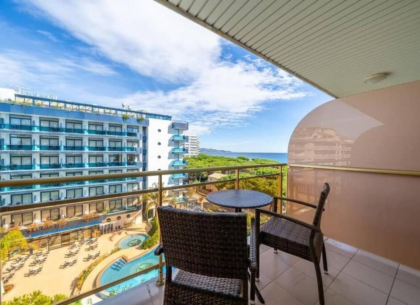 Balcony Photo