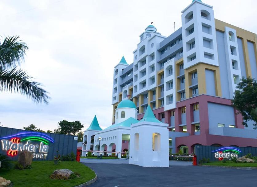 Building Photo