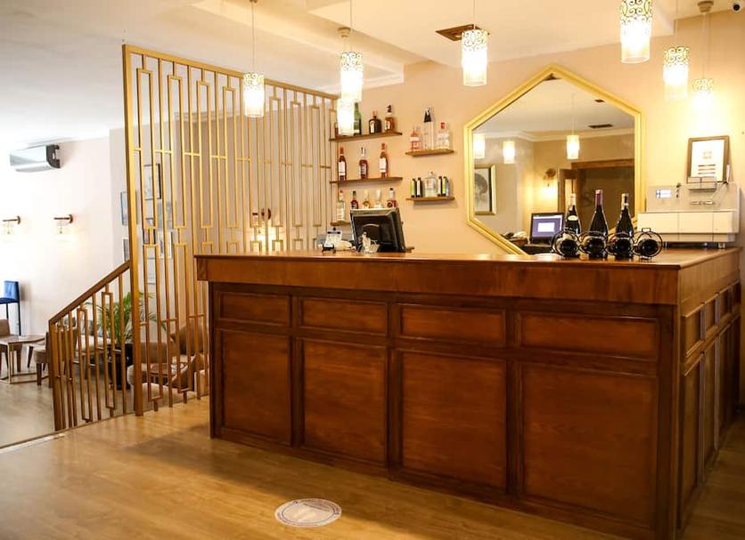 Front desk Photo
