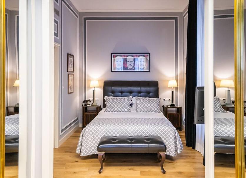 Bedroom Photo
