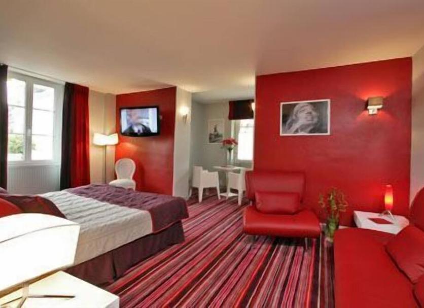 Bedroom Photo