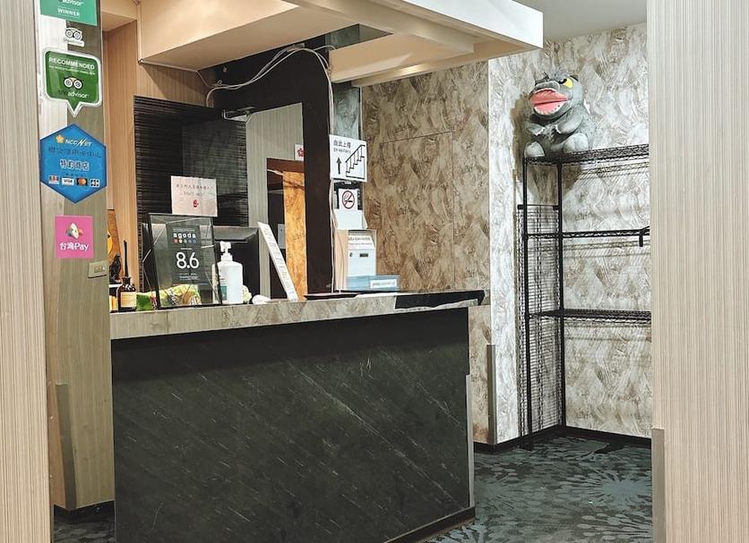 Front desk Photo