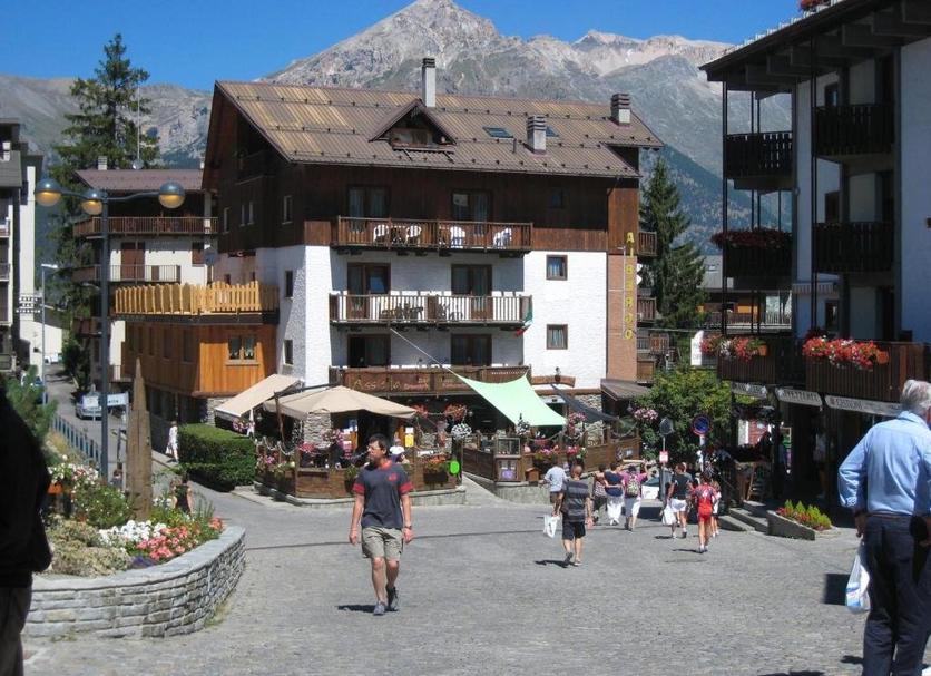 Outdoor view Photo