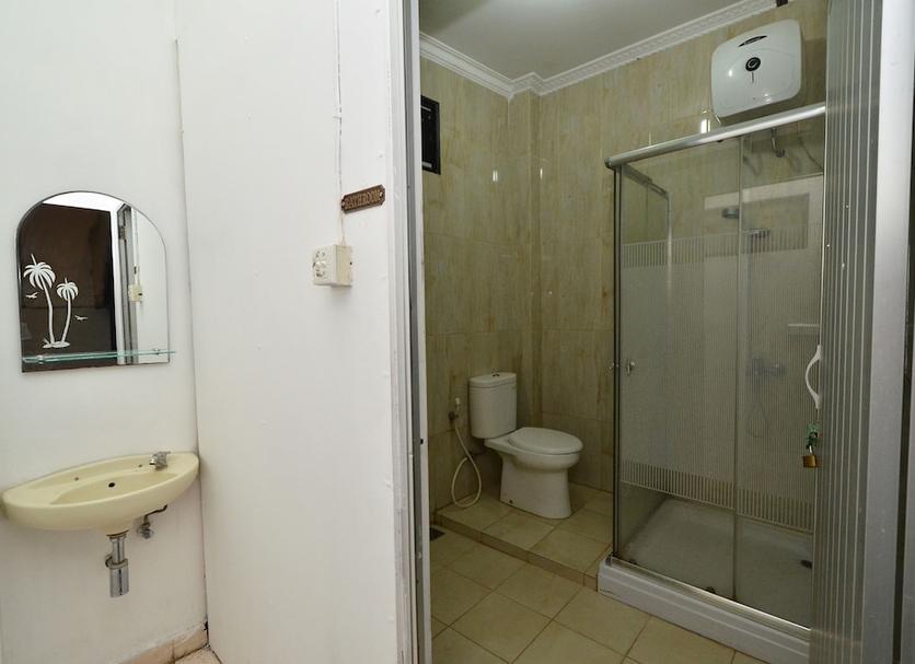 Bathroom Photo