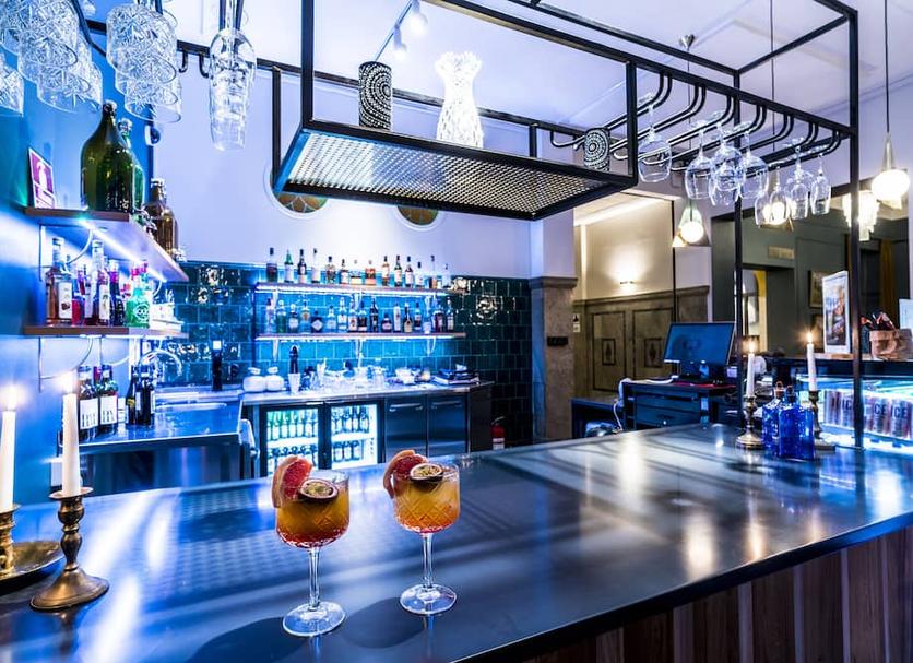 Bar Photo