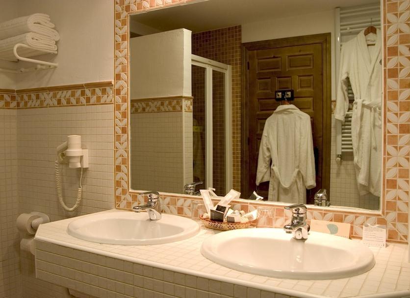 Bathroom Photo