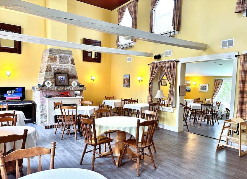 Restaurant Photo