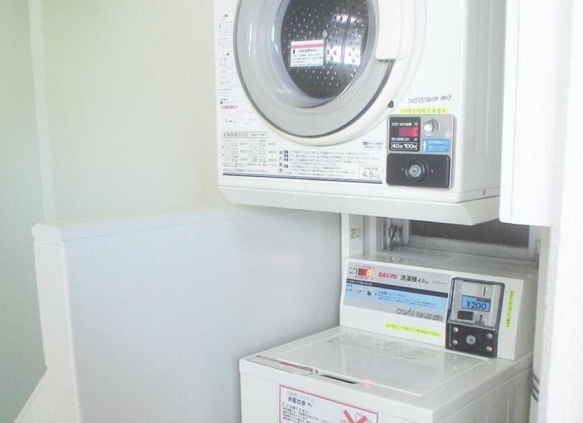 Laundry facility Photo