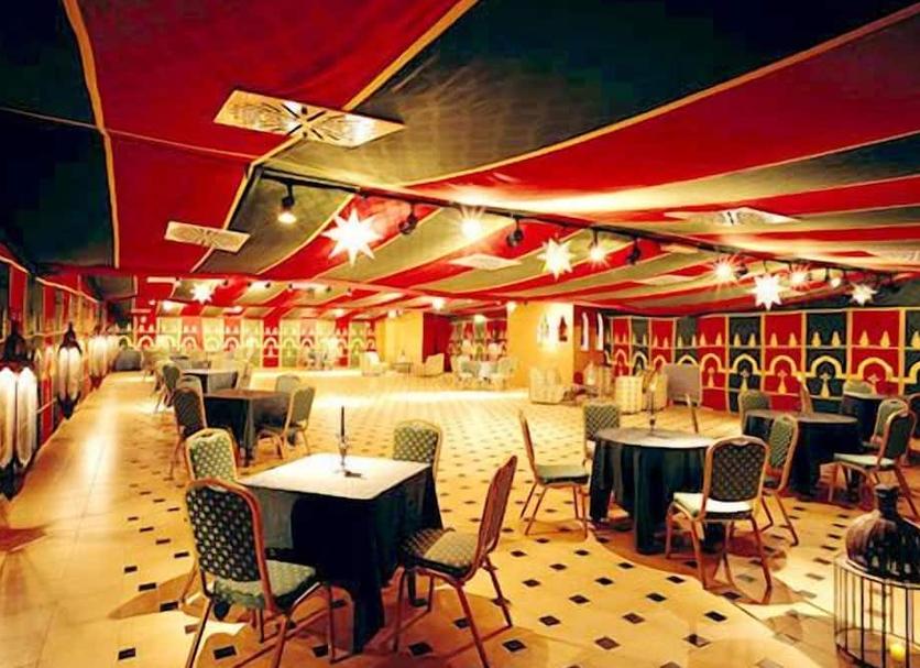 Restaurant Photo