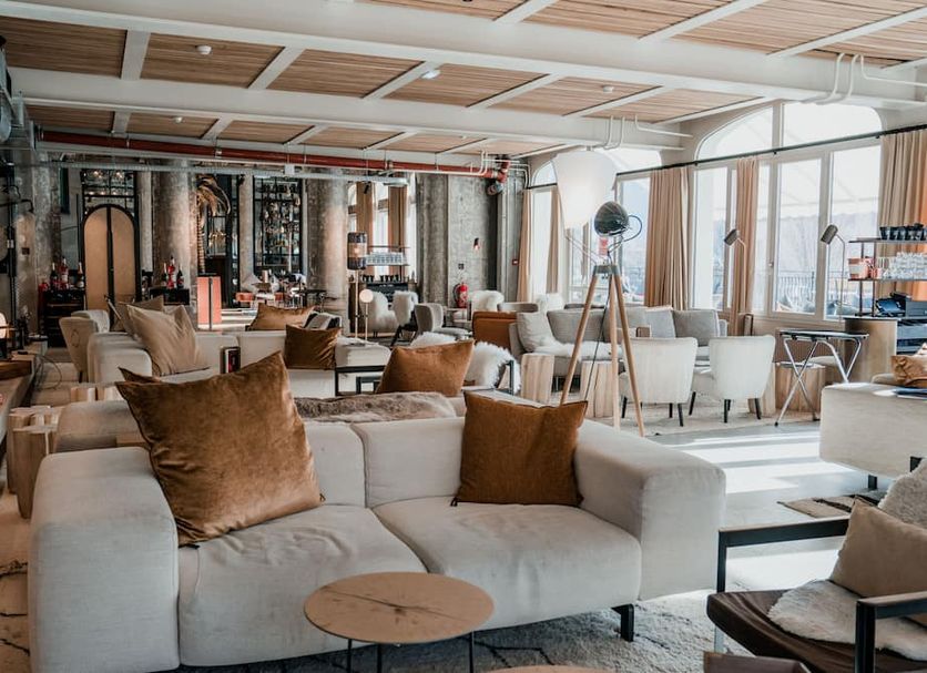 Lounge Photo