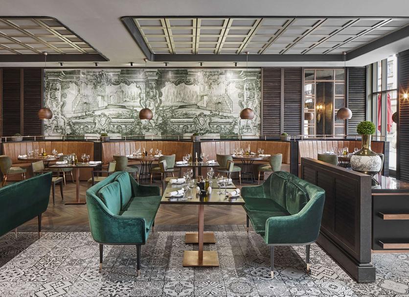 Restaurant Photo