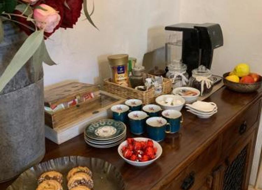 Buffet Photo